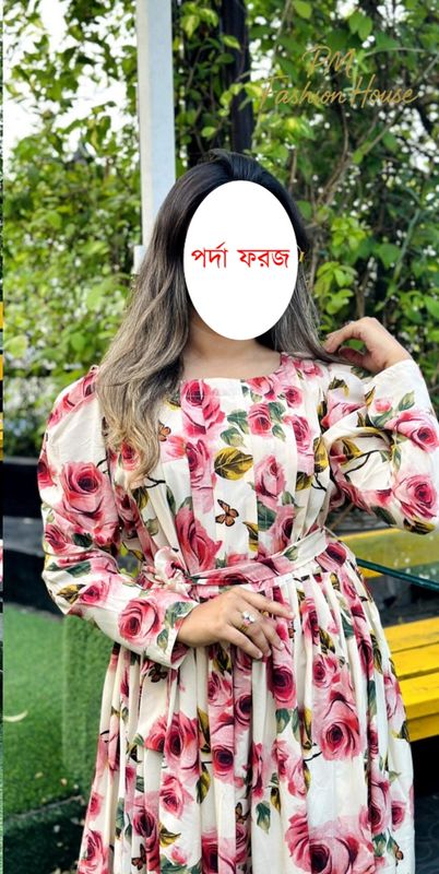 ফ্লোরাল গাউন