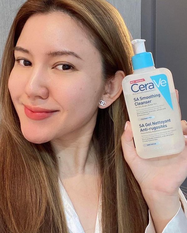 Cerave renewing SA cleanser 237ml - Image 3