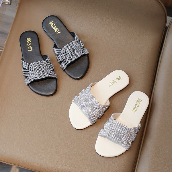 Kids Girls Luxury Crystal Glitter Slippers Summer Sandals (3–5 years) for your baby's smile