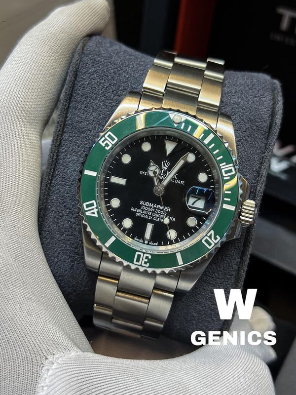 Rolex Submariner Silver Chain Black Dial Green Bezel AAA