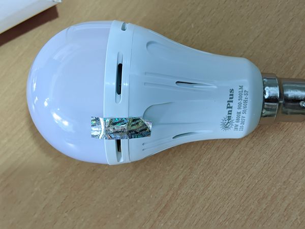 sunplus 18w ac/ dc backup light