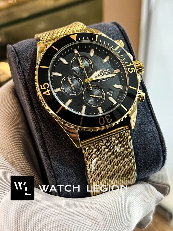 BOSS MESH CHAIN V2 GOLDEN CASE BLACK DIAL