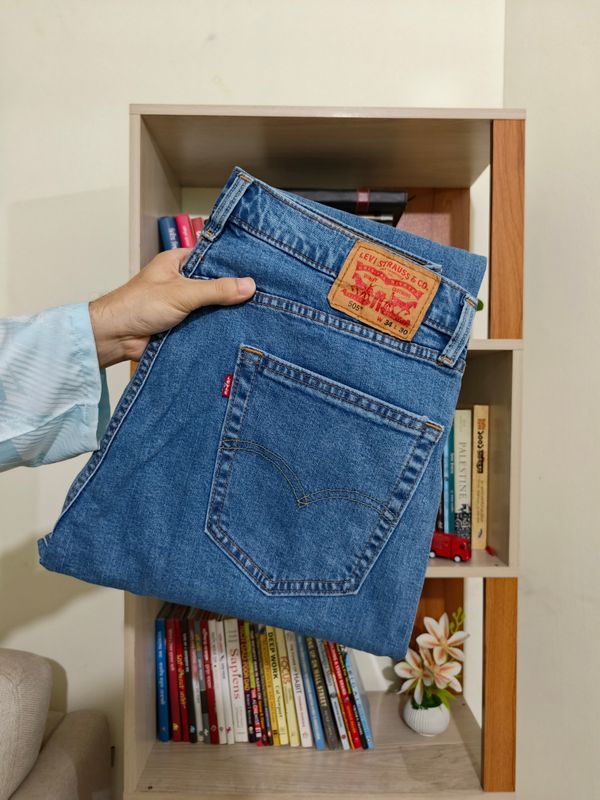 Original Levi's 505 Regular Fit (W-9)