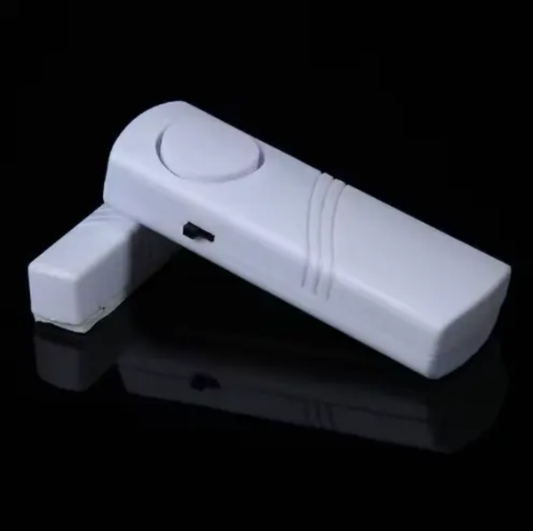 YL-333 Magnetic Anti-Theft Alarm Devicewith 2 AAA Batteries for Door/Window Security