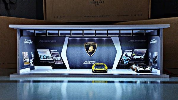 1:64 Diorama House: Lamborghini World with LED
