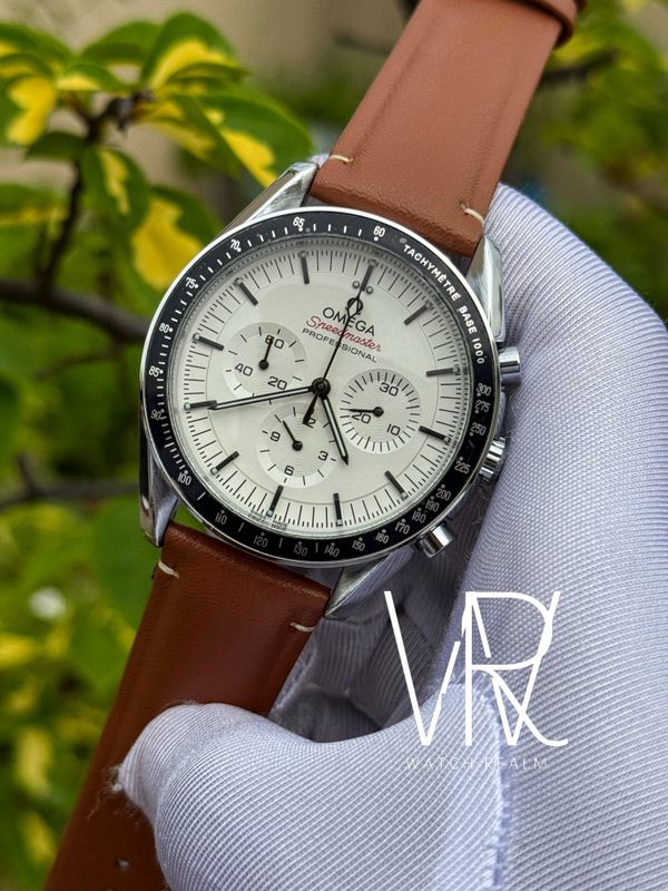 OMEGA CHRONO BROWN BELT WHITE DIAL