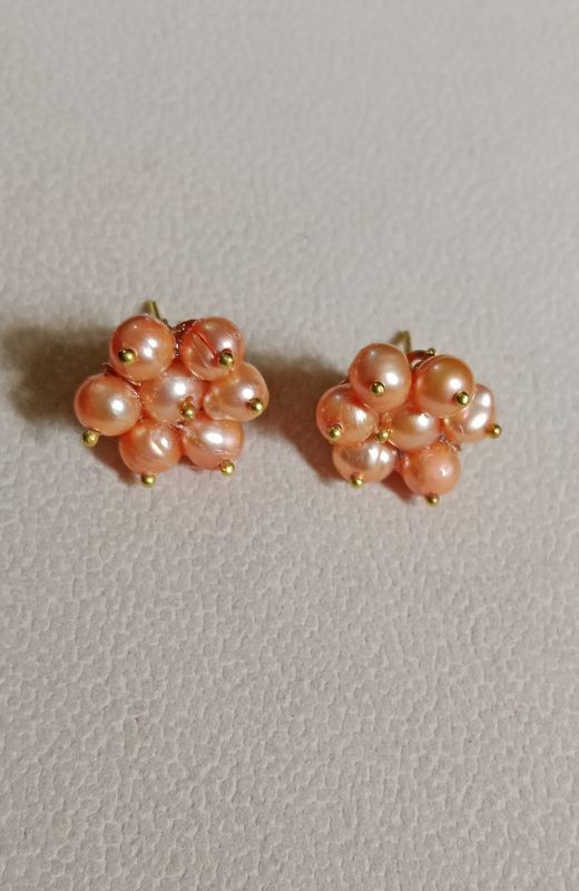 Orange Pearl Ear Ring