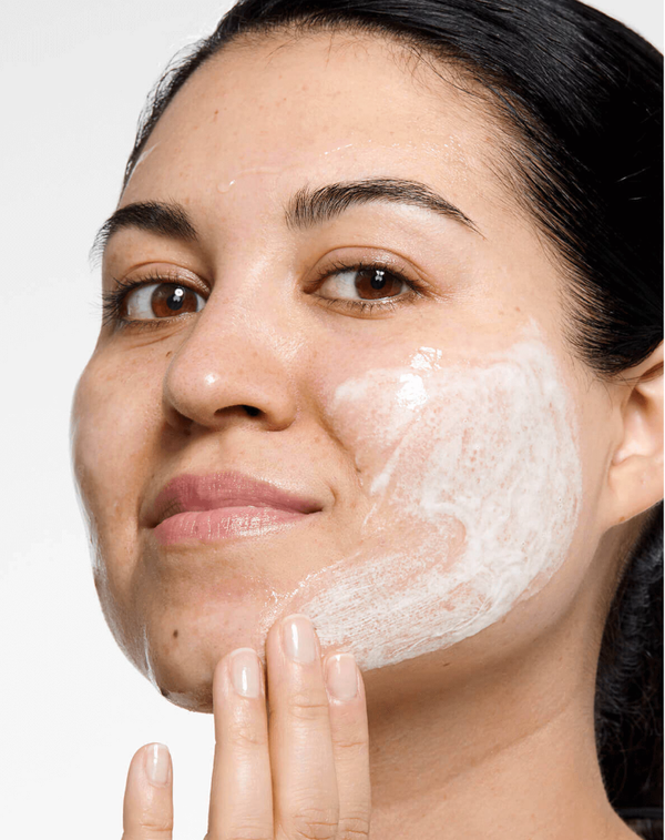 Clinique All About Clean™ Liquid Facial Soap 30ml, oily skin, (without packet) - Image 3