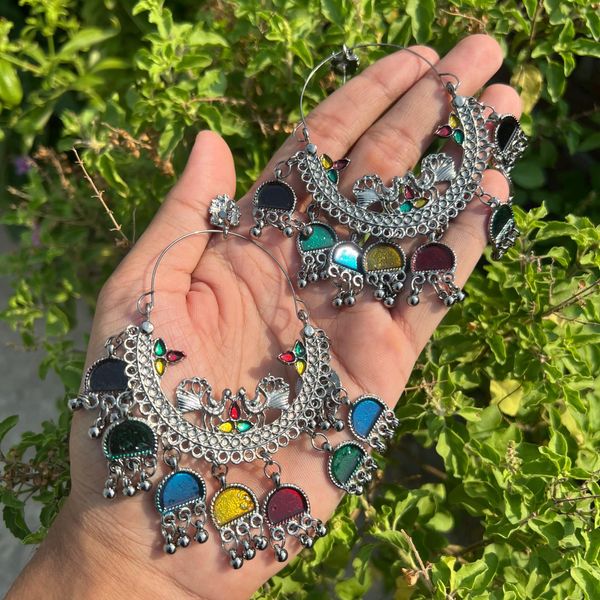 Antique silver earrings🌈