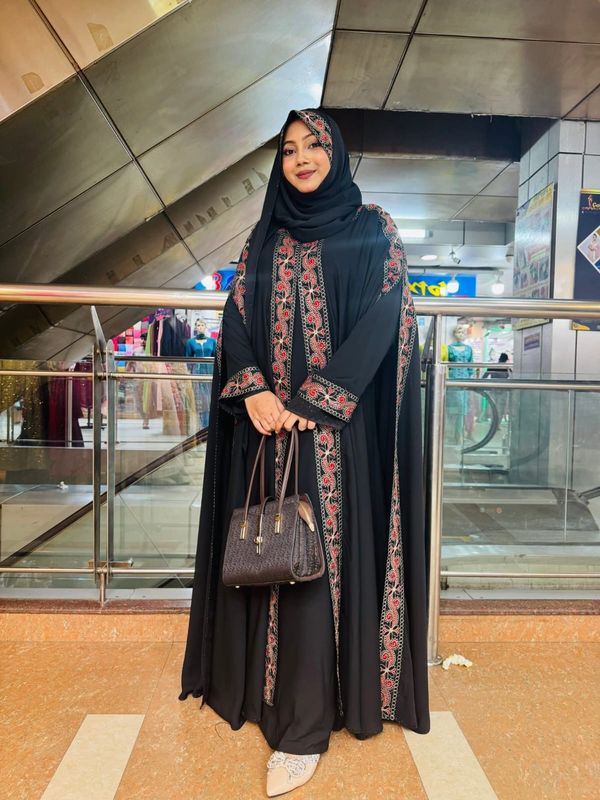 Dubai Luxury Abaya.