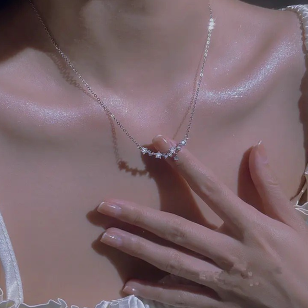 pretty silver chain 🩷