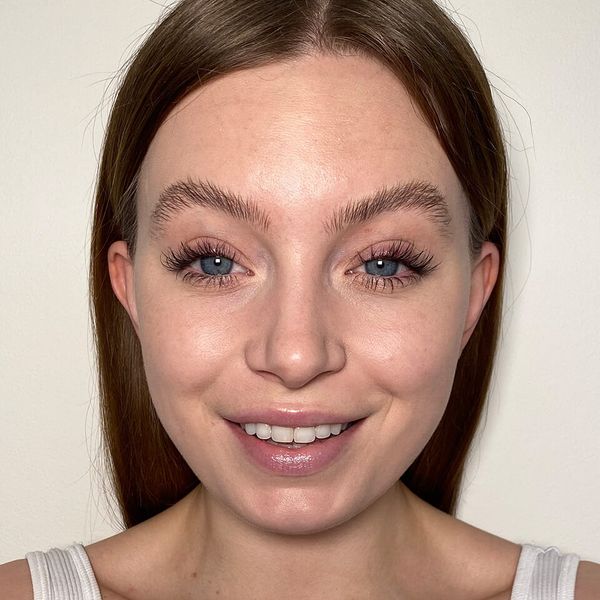 Revolution Conceal & Define 16H Full Coverage Concealer C3 - Image 3