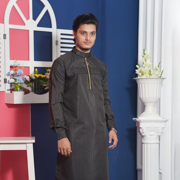 স্টাইলিশ পাঞ্জাবি – আধুনিকতার ছোঁয়ায় ঐতিহ্য