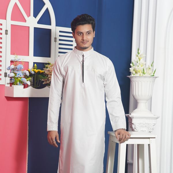 স্টাইলিশ পাঞ্জাবি – আধুনিকতার ছোঁয়ায় ঐতিহ্য