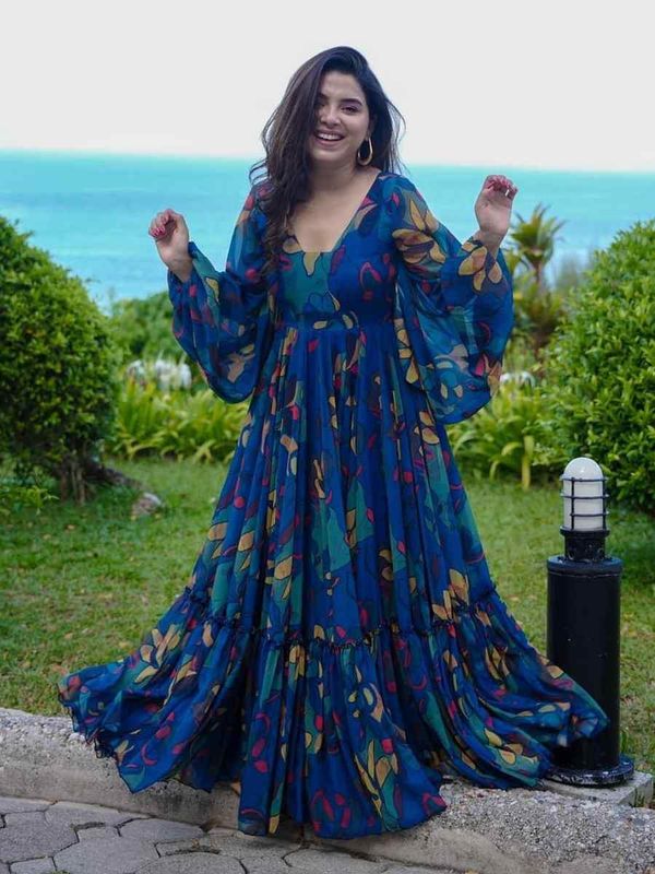 Pakistani one piece gown0.2