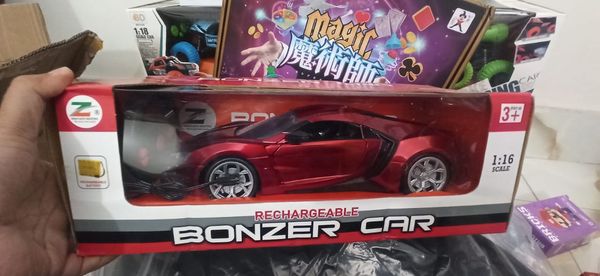 Rechargeable Remote Control Racing Car – 1:16 Scale Bonzer RC Car
