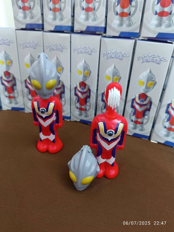 Ultraman Toothbrush Holder for Kids – Cute Brush Stand with Cover