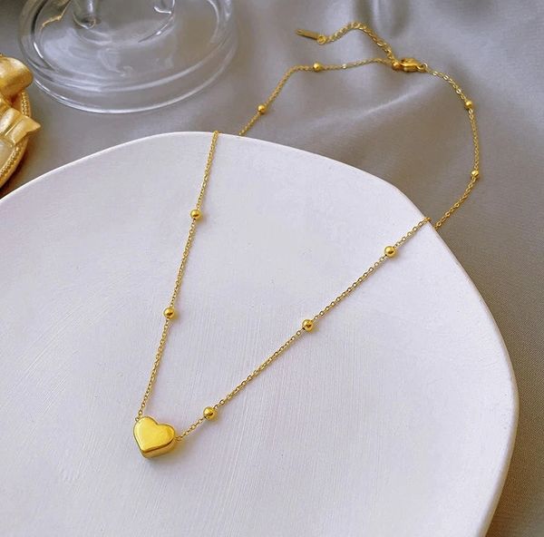 Jane pendant necklace