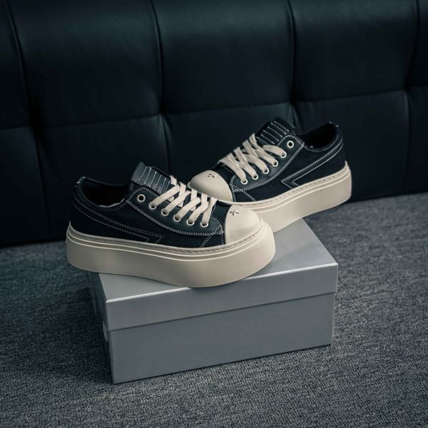 SMFK SS23 Super Model Retro Black Skaters (1:1)