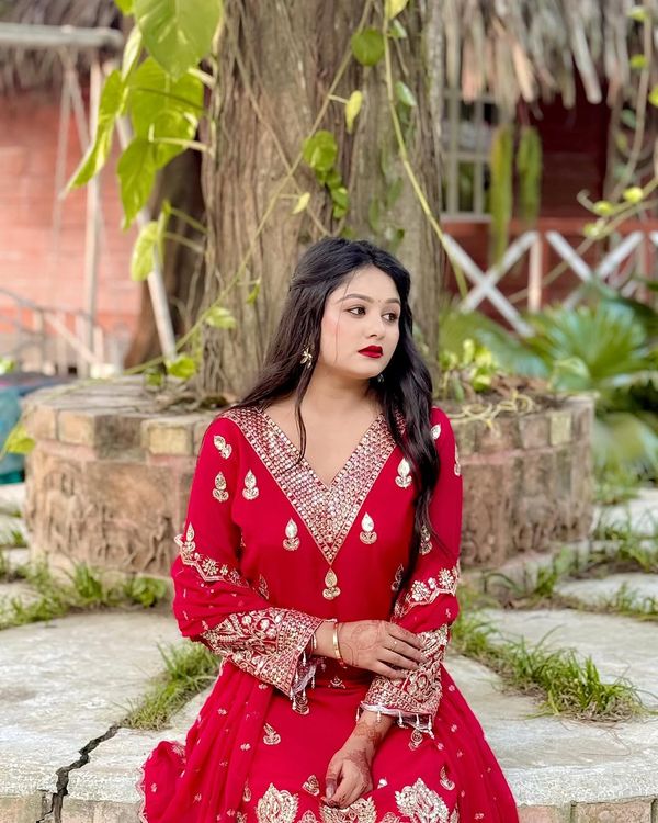 Gulnaar-e-Roohi – Bridal Red Embroidered Sharara Set