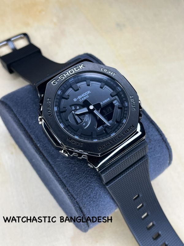 G-SHOCK Full Black Week Dial Active