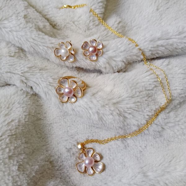 Pearl Pendent Set with S925 Silver Chain