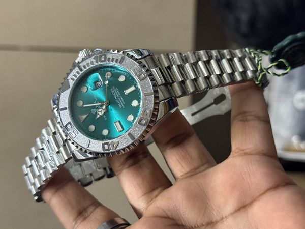 ROLEX YACHT MASTER CHAIN SWEEP SILVER TIFFANY
