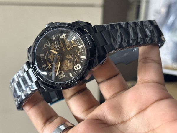 FOSSIL AUTO CHAIN BROWN NEW