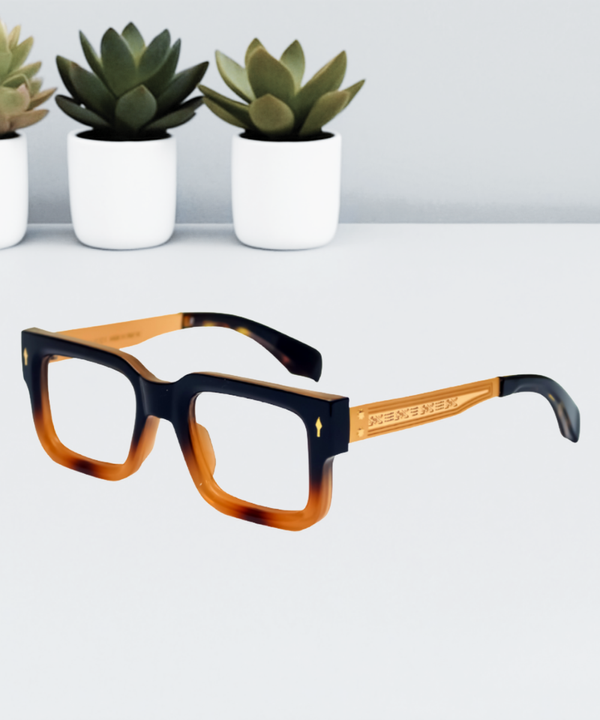 Gucci Stylish Trendy Eyeglass