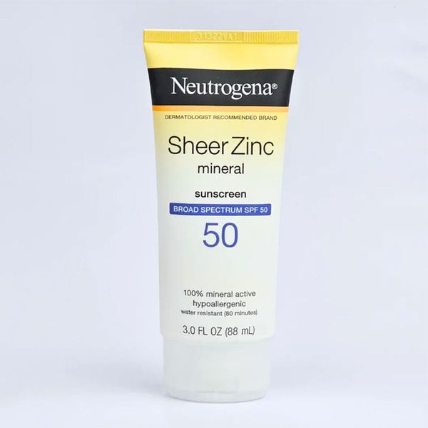 Neutrogena Sheer Zinc Mineral Sunscreen Broad Spectrum SPF 50 – 88ml