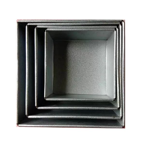 4 Pcs Square Shape Cake Mould