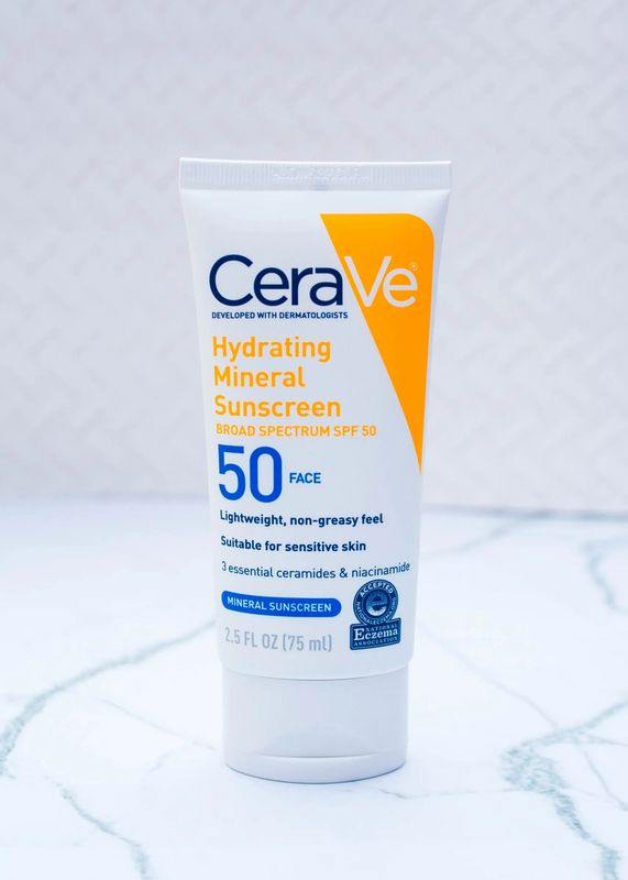 CeraVe Hydrating Mineral Sunscreen 75ml