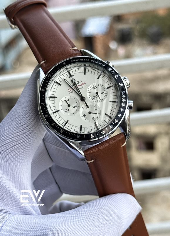 OMEGA SPEED MASTER BROWN BELT WHITE DIAL BLACK BEZEL