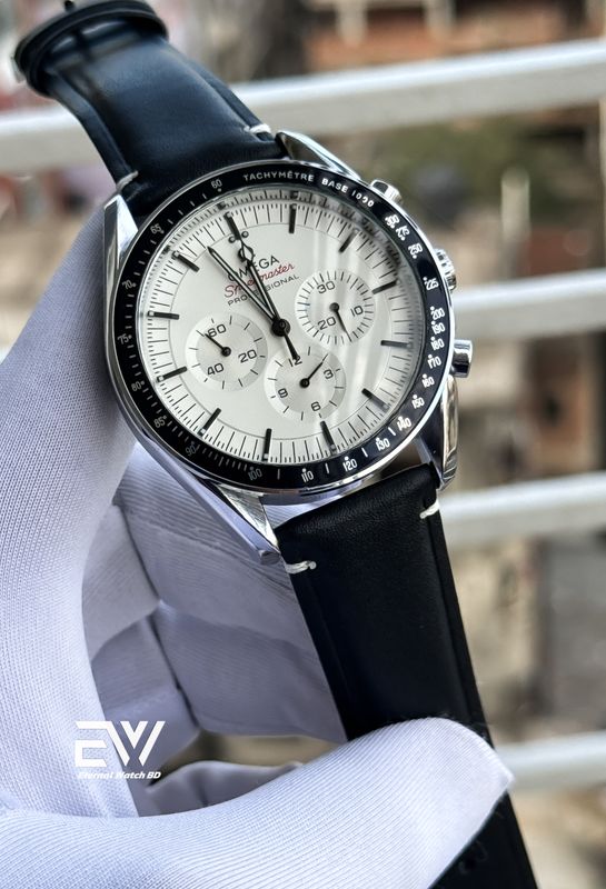 OMEGA SPEED MASTER BLACK BELT WHITE DIAL BLACK BEZEL