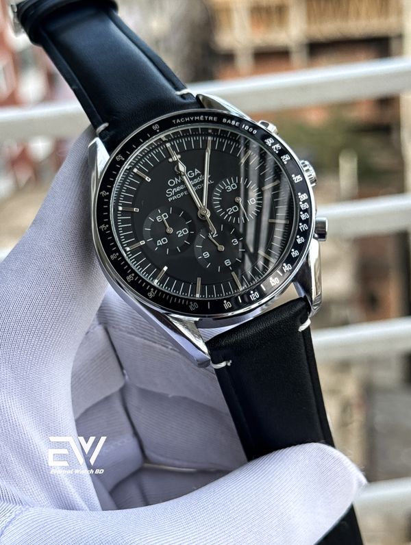 OMEGA SPEED MASTER BLACK BELT BLACK DIAL SILVER CASE