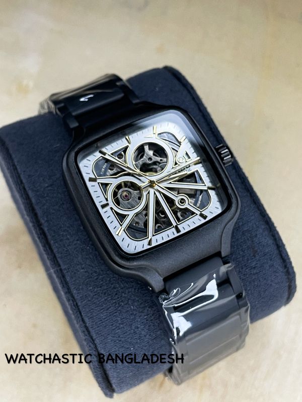 Rado True Square Auto Black Body White Dial