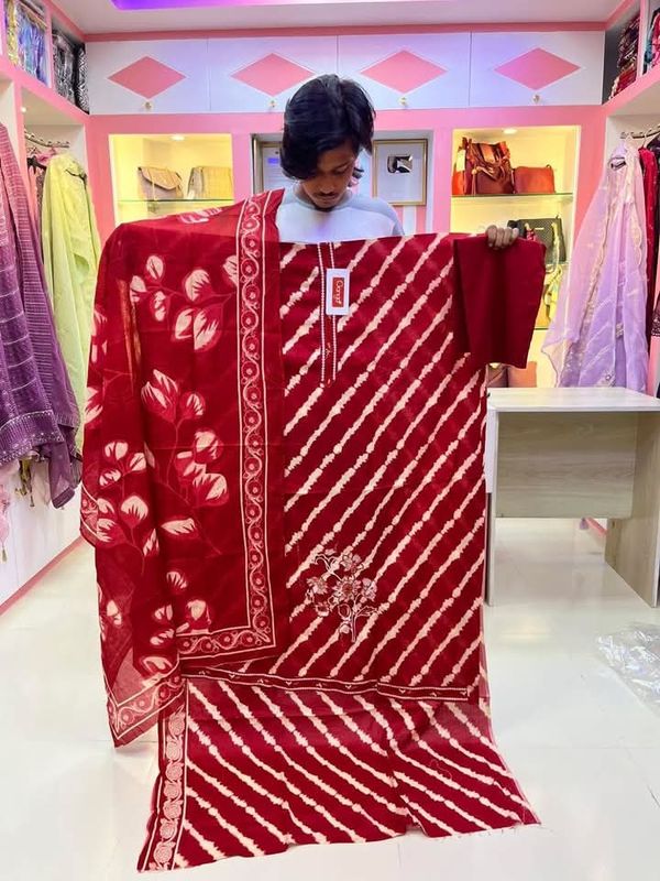 গঙ্গা থ্রি পিস