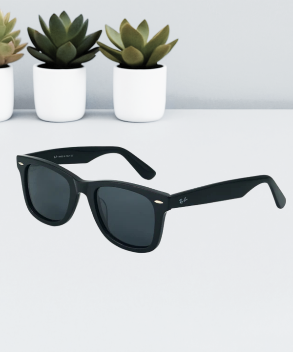 Rayban Wayfarer Sunglass || RB4340B