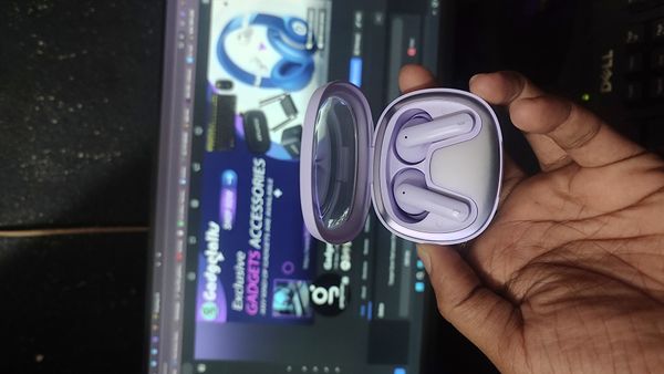 Hoco EQ6 TWS Wireless Earphones