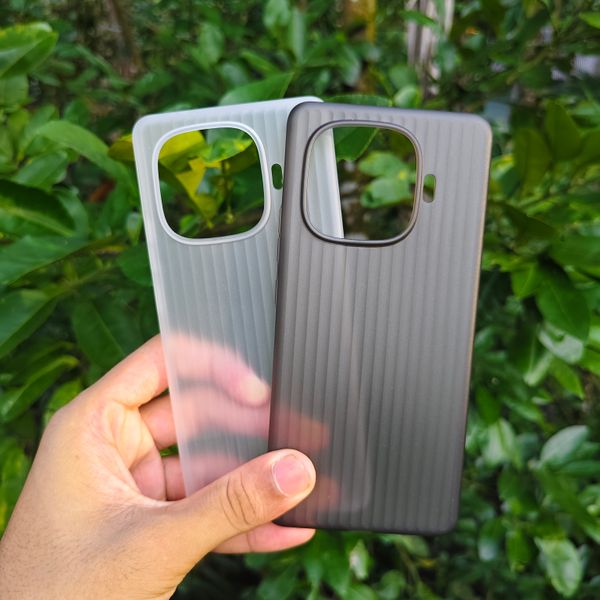 IQOO Z9TURBO Ultra-thin transparent non-yellowing PP shell corrugated mobile phone case