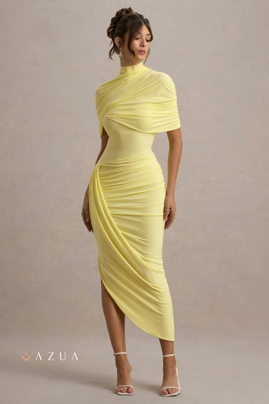Chic Yellow Pleated Maxi Dress