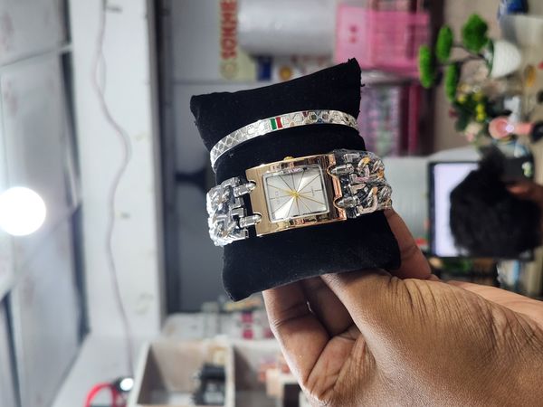 Gucci watch combo