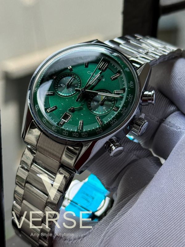 Tag Carrera sweep green dial chrono