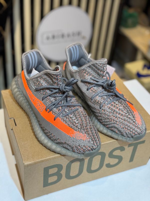 Adidas Yeezy Boost 350 V2 Carbon Beluga (OEM)