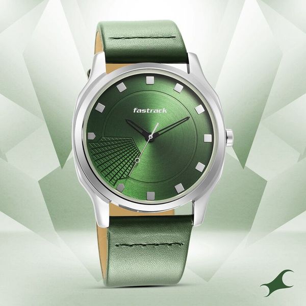 Fastrack NS3255SL02 Stunners Quartz Analog Green Dial Leather Strap Watch - Image 1