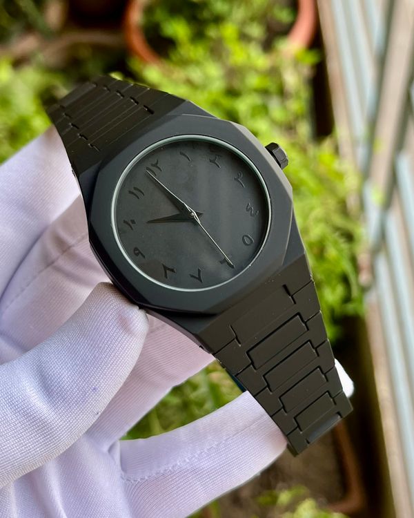 Aura Arabic Dial Watch