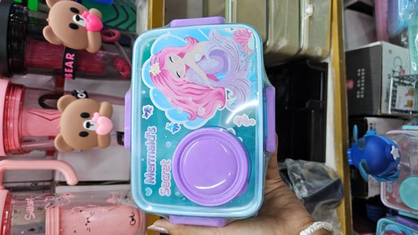 cartoon one layred lunch box