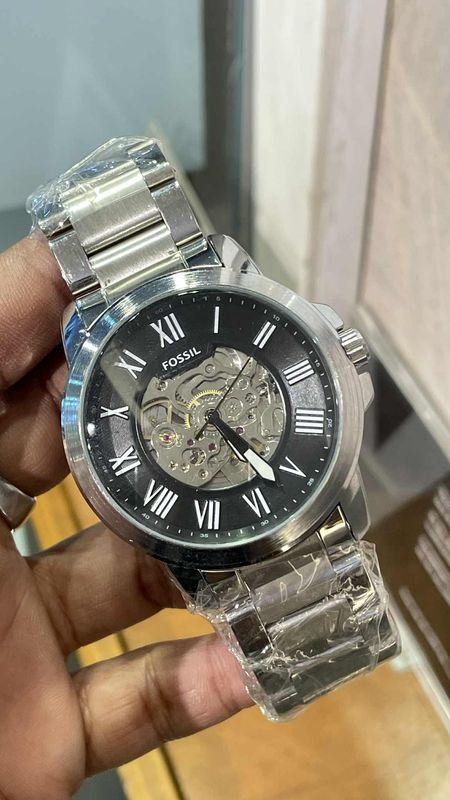 FOSSIL AUTO SILVER CHAIN BLACK DIAL