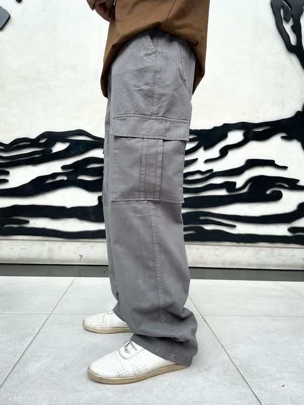Baggy fitted gray twill cargo pant