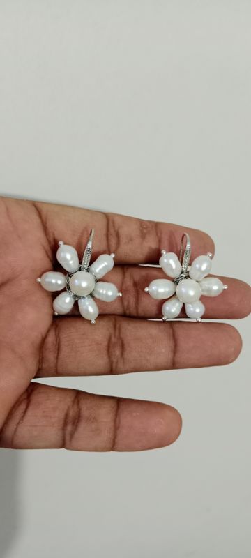 Exclusive Ear Ring